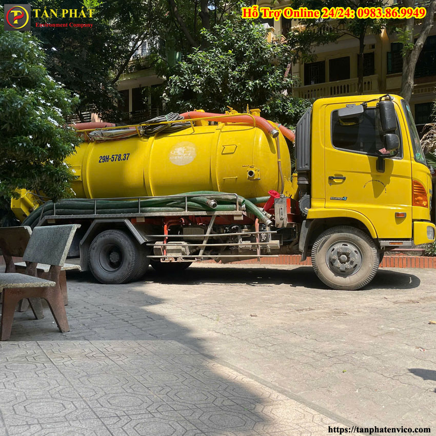 hút bể phốt tại long biên