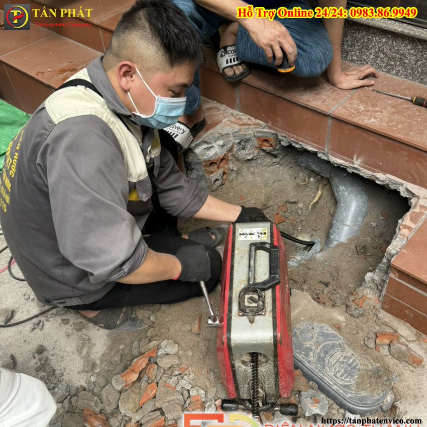 thông tắc cống tại tây hồ