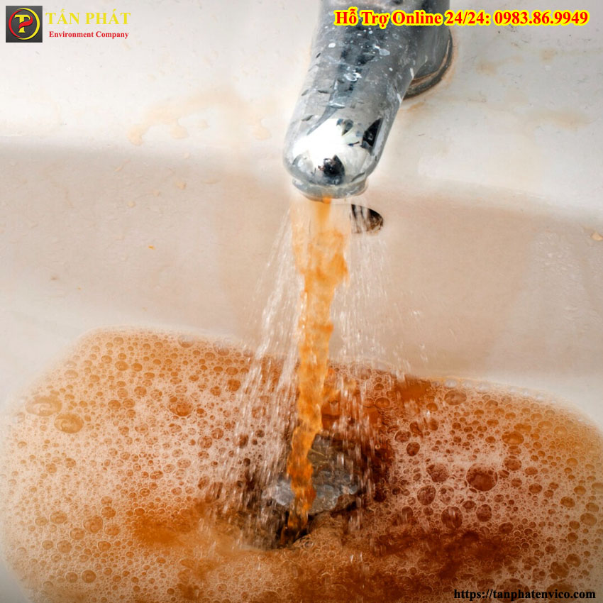 Dấu hiệu đường ống nước sạch bị bẩn nghiêm trọng