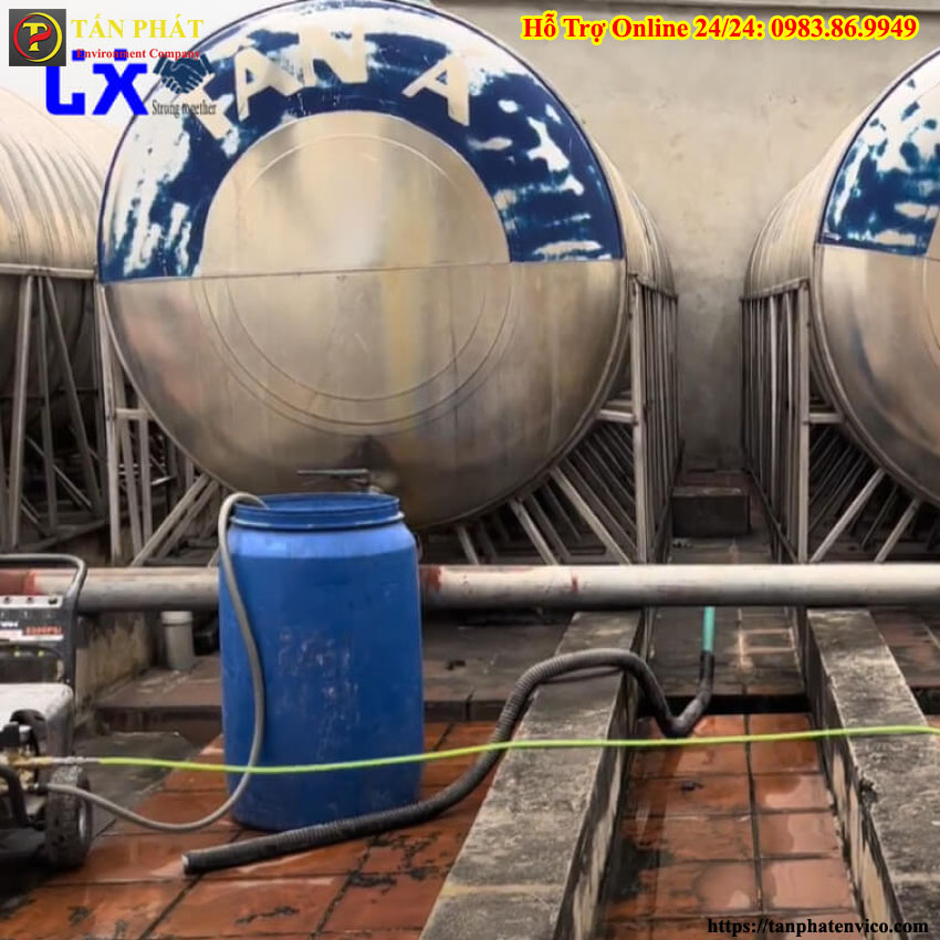 vệ sinh đường ống nước sinh hoạt