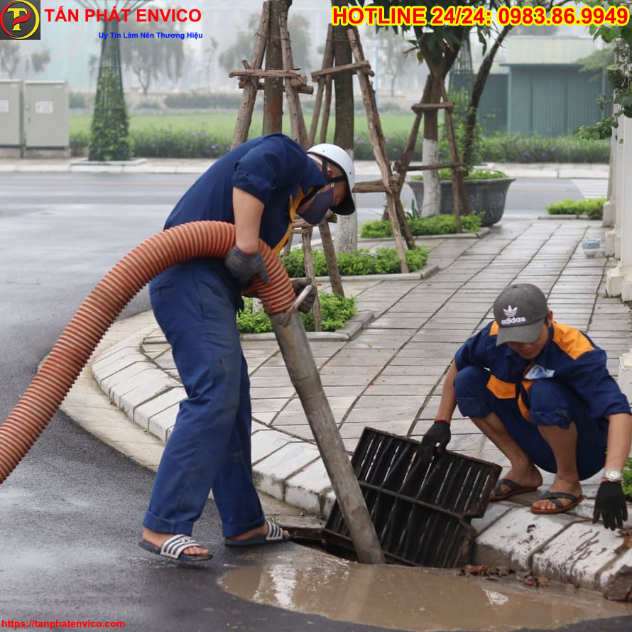 Nạo vét cống rãnh hố ga tại Cần Thơ