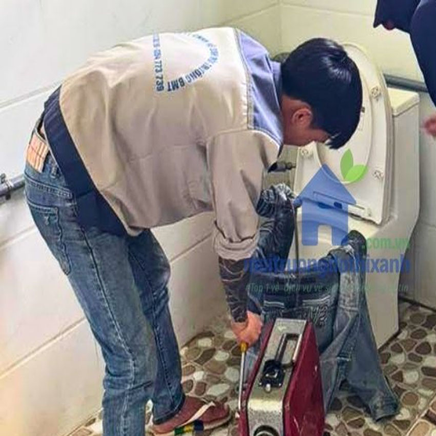 lắp đặt ống hơi bồn cầu